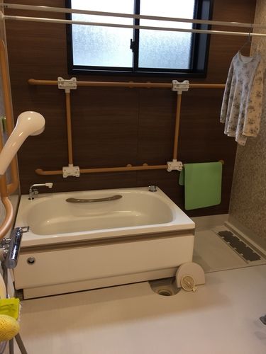 バリアフリー付き浴室
住宅型有料老人ホーム