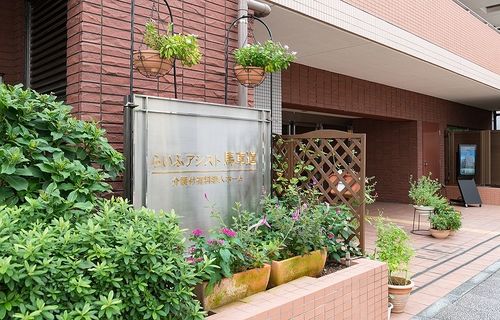トラストガーデン横浜ベイ馬車道　介護付き有料老人ホーム
