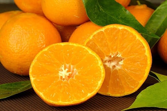 暑い夏にはオレンジでビタミン摂取！
