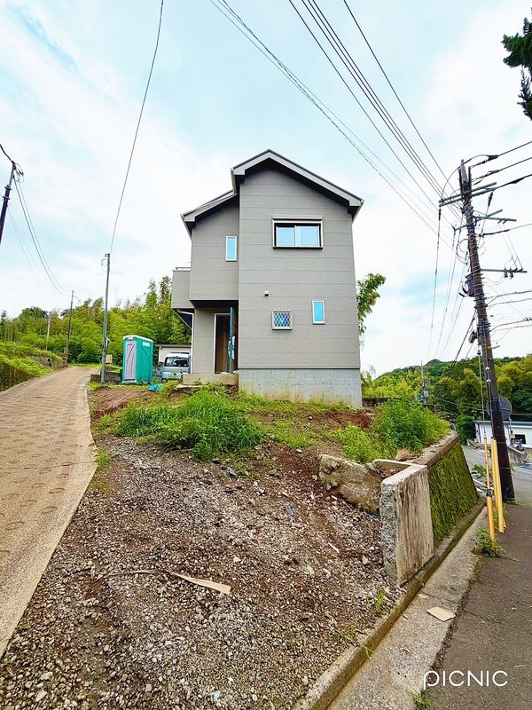 現地外観写真 自然豊かで閑静な住宅地♪