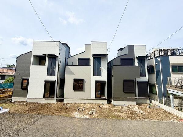 富士塚・全3棟・新築戸建て 現地外観写真