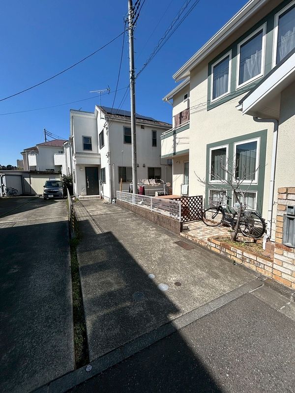 グリーンライン線「川和町」駅徒歩8分、3SLDK、2階建ての戸建て♪